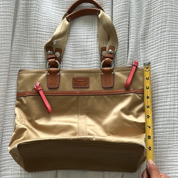 Authentic Coach Khaki Nylon Tote bag - Picture 16 of 16